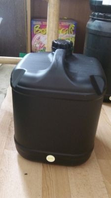 20L Black  - Water Storage Drum